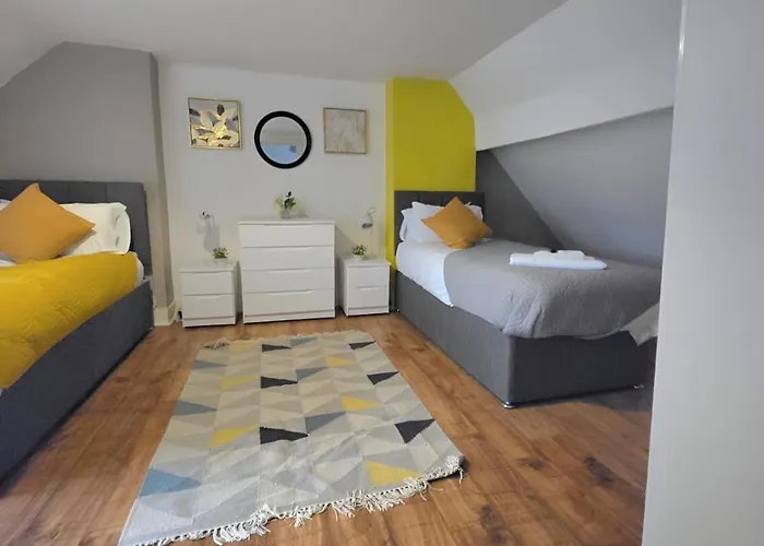 Dulwich Apartment Family-Sized 3Br Near King\'S Hospital Great For Business & Contractors