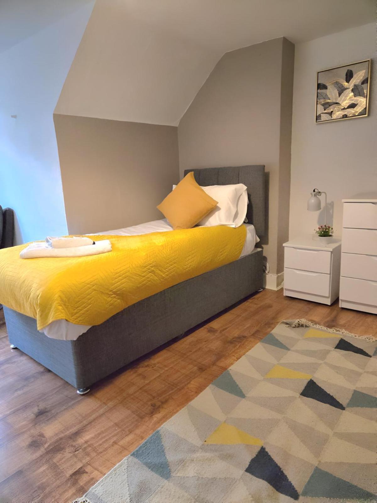 Dulwich Apartment Family-Sized 3Br Near King'S Hospital Great For Business & Contractors * London